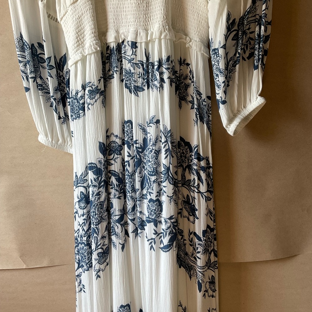 Chico's White Maxi Dress with Blue Floral Embroidery - Picture 10 of 14